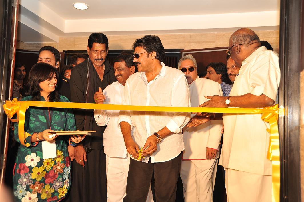S2 Multiplex Inauguration by Vijay Malya & Chiranjeevi - Pictures | Picture 101124